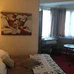 Отель Picardy Hotel-gare Du Nord