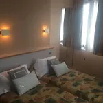 Отель Picardy Hotel-gare Du Nord
