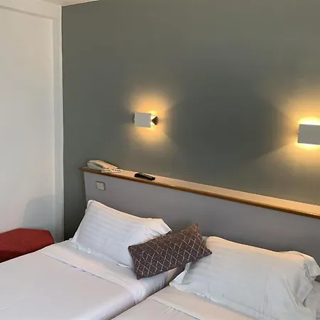 Picardy Hotel-gare Du Nord Hotel Paris