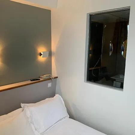 Picardy Hotel-gare Du Nord Hotel