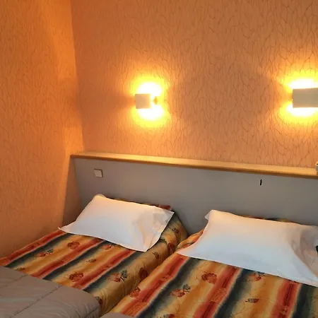 Hotel Picardy Hotel-gare Du Nord 2*